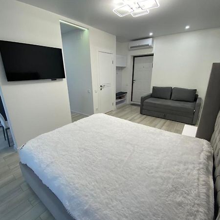 Апартаменти Жк Сонячний Квартал Golubinoye Exterior foto